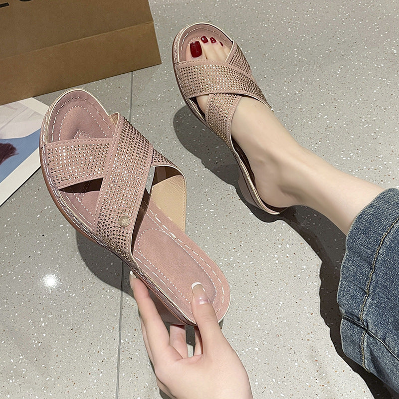 Dame Wedge-sandaler med perforeret overdel og komfortabel indersål Stilla