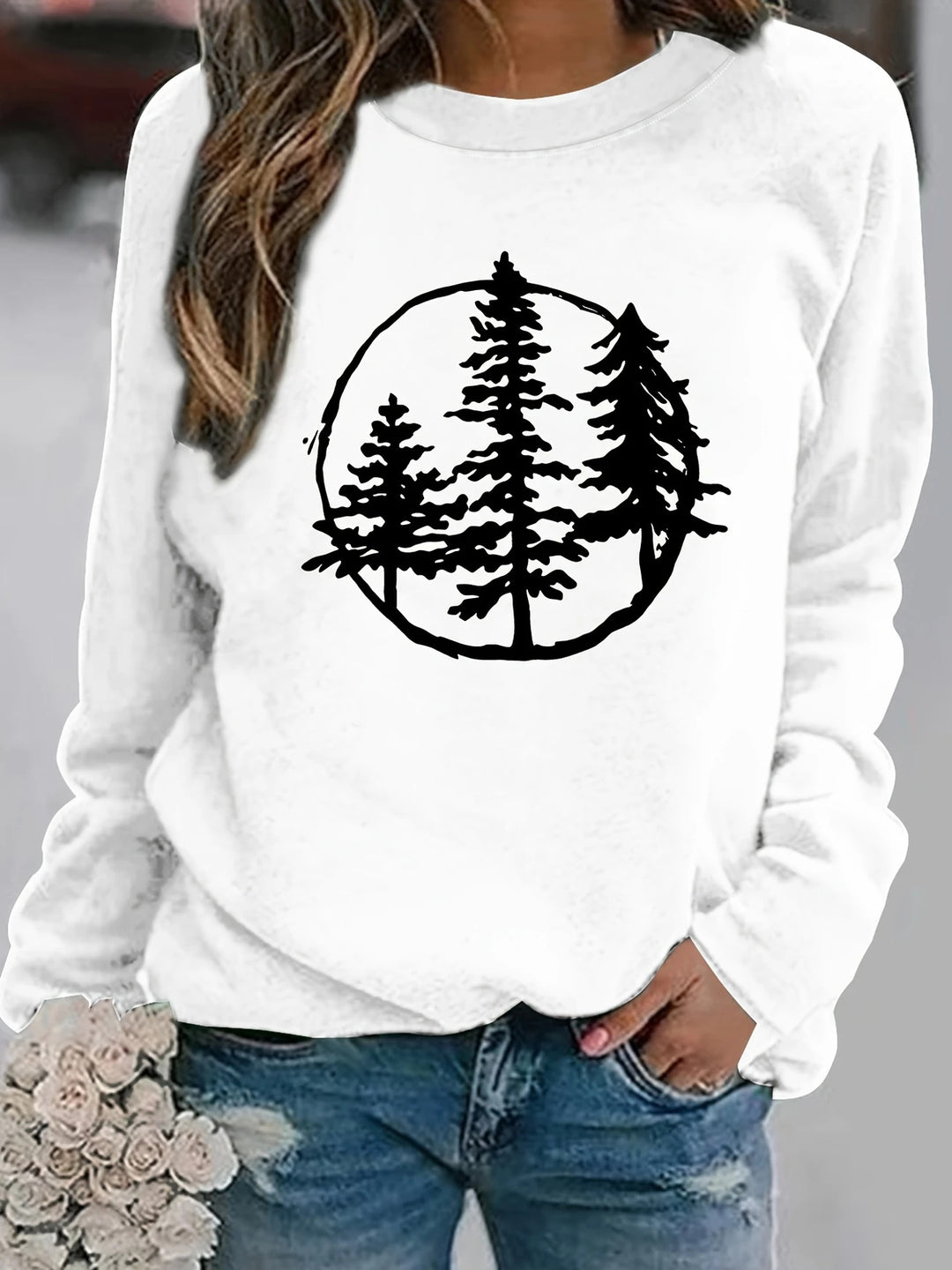 Kvinders sweatshirt med sejt naturmotiv og afslappet pasform Stilla