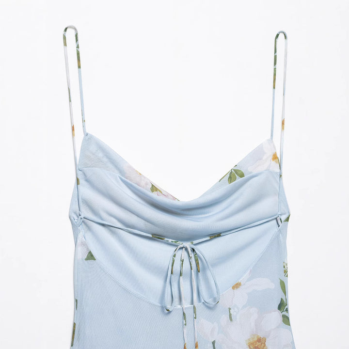 Femme Elegant Floral Cowl Neck Dress med Rullegardin Kant Stilla