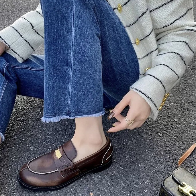 Dame Glinsende Loafers med Elegant Hardware Stilla