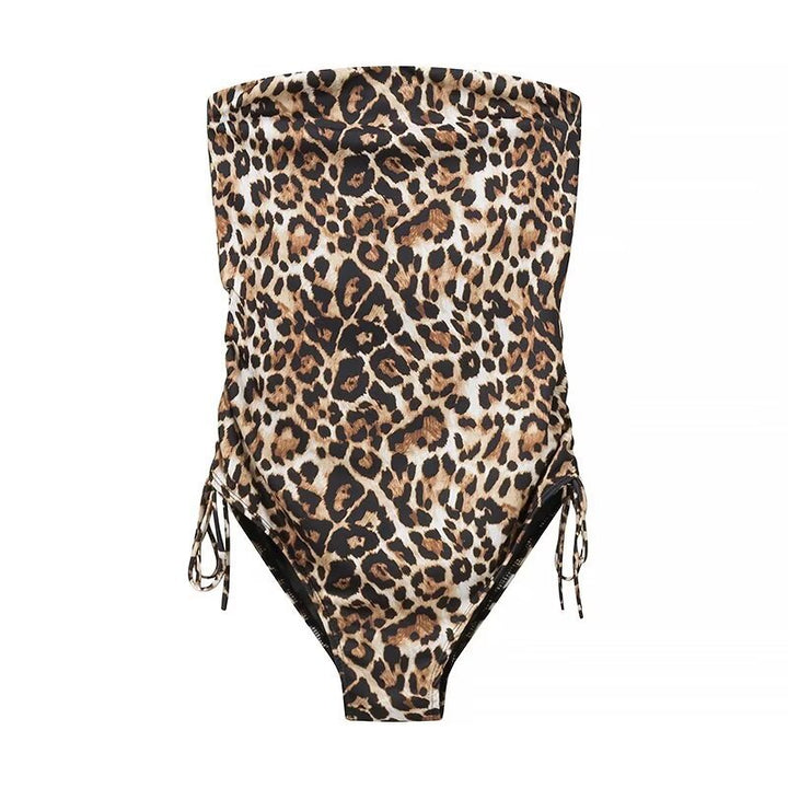 Dame badedragt med elegant leopardmønster og justerbare sidelændebånd Stilla