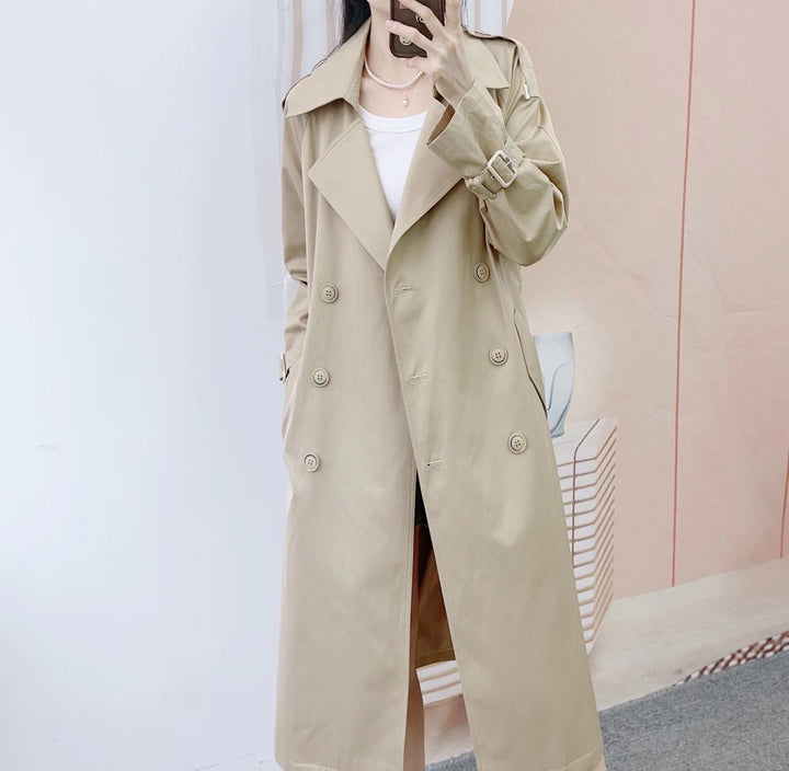 Dame trenchcoat i klassisk snit med elegante detaljer Stilla