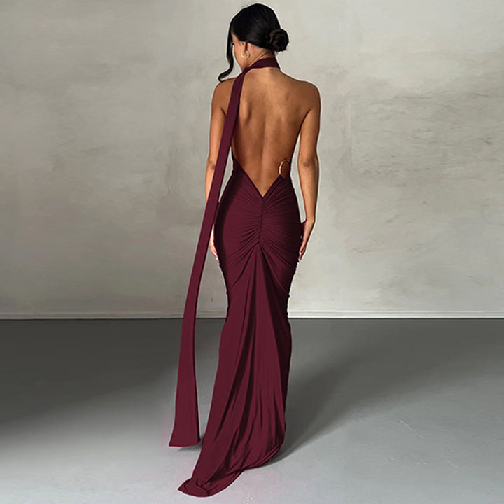 Dame Maxi-kjole med asymmetrisk udskæring og raffinerede draperingsdetaljer Stilla