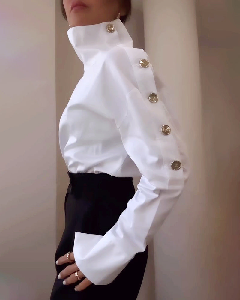 Damebluse med elegante knapdetaljer Stilla