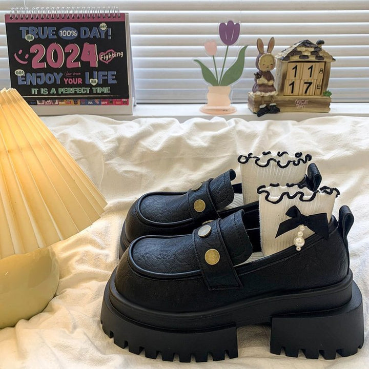 Dame Chunky Mokkasiner med moderne rufflesdesign og stabil profilsål Stilla