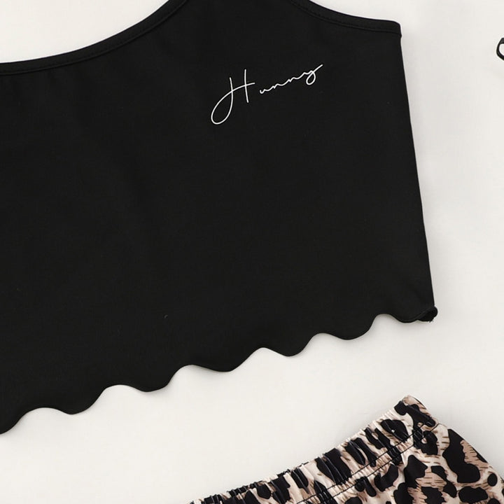 Dame behageligt siddende top og shorts sæt i moderne leopardstil Stilla