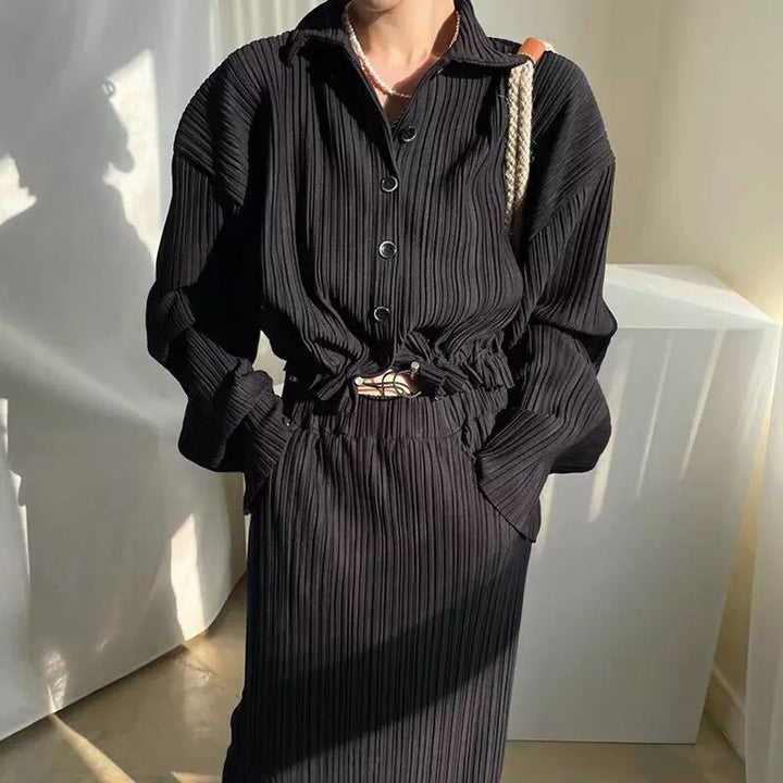 Dame Midikjole med afslappet bluse-look og taljerbar bælt Stilla
