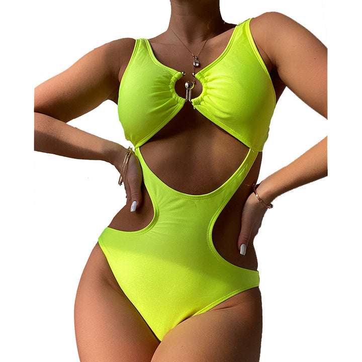 Dame onepiece badedragt med innovativt cut-out-design og dekorativ ring Stilla
