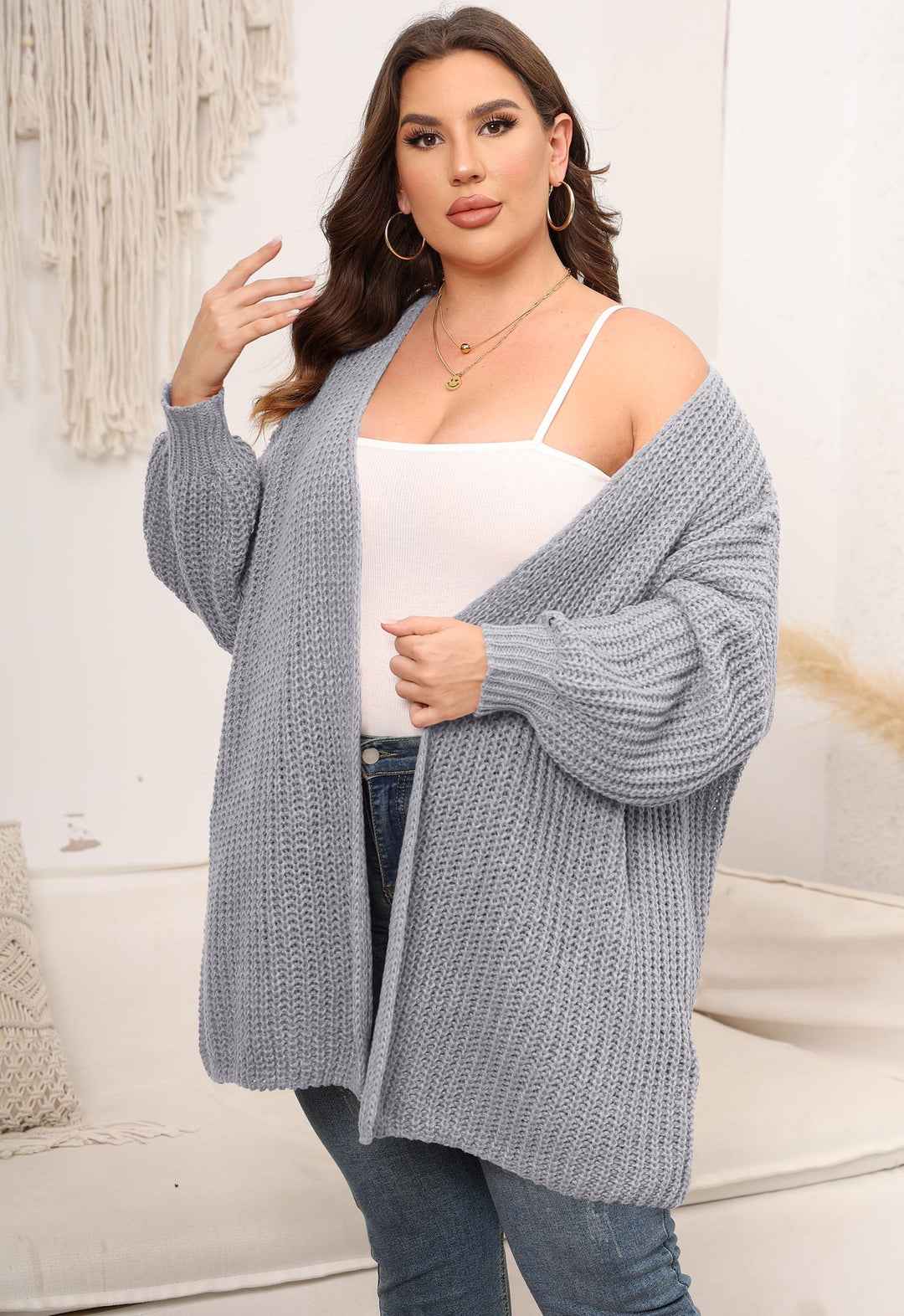 Dame afslappet oversized strikcardigan med dyb V-udskæring og ballonformede ærmer Stilla