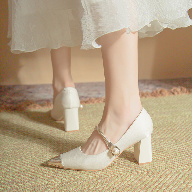 Kvinder Elegante Spids-Toe Blokhælhøjhæle Mary Jane Pumps med Dekorativ Rem Stilla