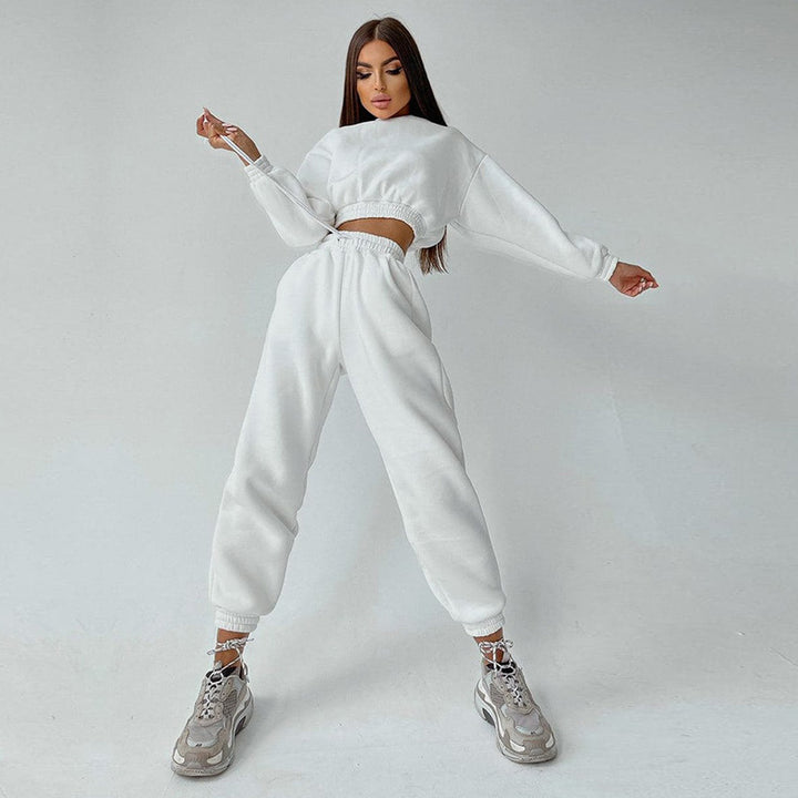 Kvinders sporty cropped sweat sæt med elastisk talje og praktiske lommer Skovae