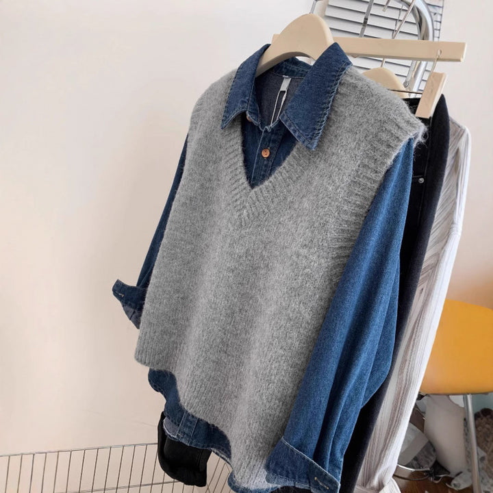 Kvinders stilfulde V-hals strikket sweater med afslappet denim lagdeling