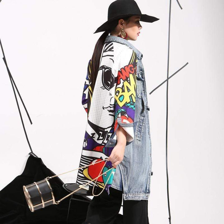 Dame Oversized Kimono-jakke med farverigt comic-print og vid pasform Stilla