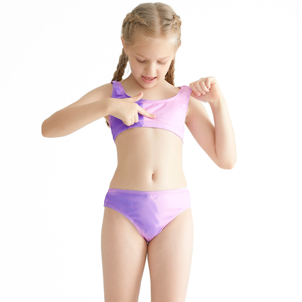 Pige bikini-sæt med højt skåret bund og sporty overdel Stilla