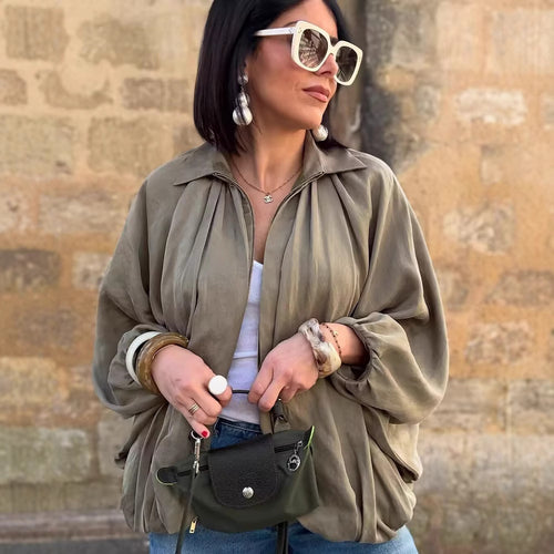 Femme Plisseret Oversized Bluse med elegant Krave Stilla