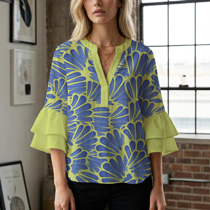 Dame elegant bluser med voluminøse rucheærmer og grafisk blomsterdesign Skovae