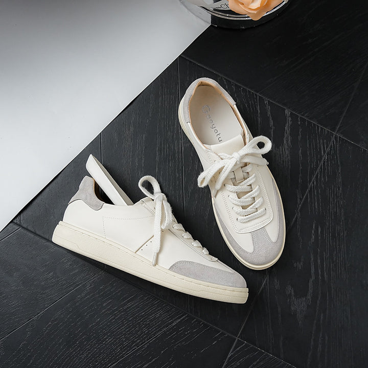 Dame Sneakers i moderne retrostil med anatomisk fodindlæg Stilla