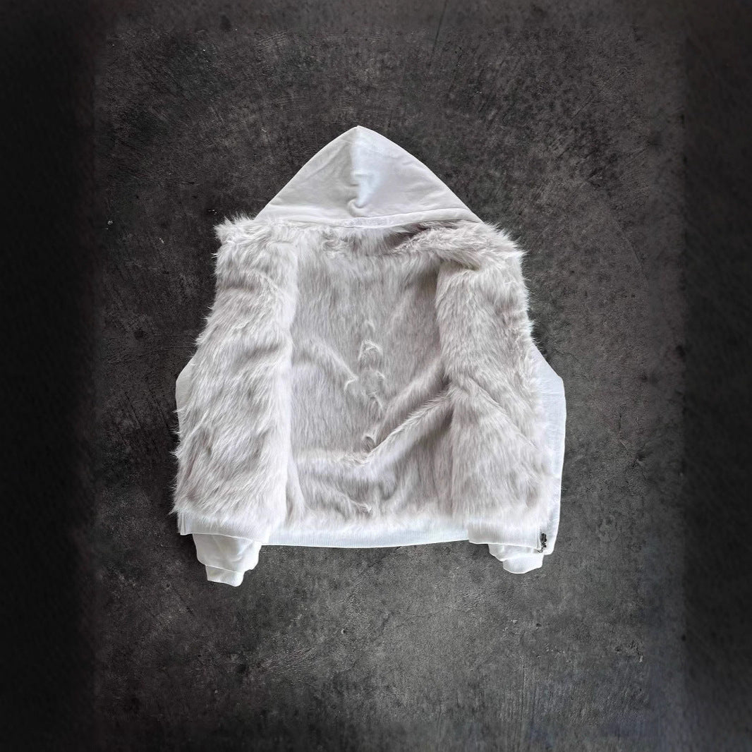 Kvindernes vinterjakke med faux fur foret hætte og praktiske lommer Stilla