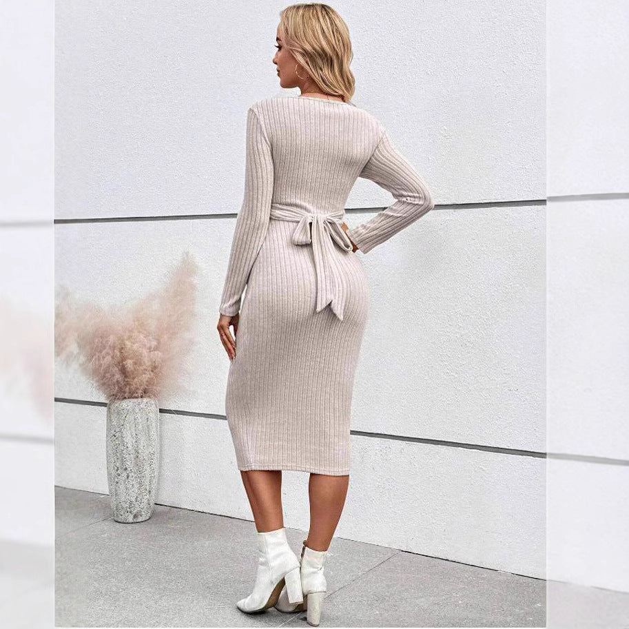Dame wrapping dress til gravide kvinder med lange ærmer og rib design Stilla