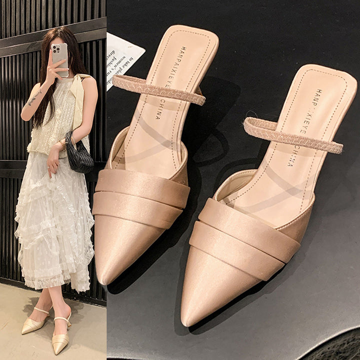 Dame spids tå Slingback-hæle med elegante stropper Stilla