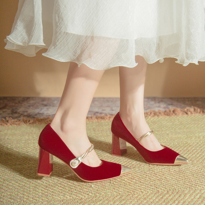 Kvinder Elegante Spids-Toe Blokhælhøjhæle Mary Jane Pumps med Dekorativ Rem Stilla