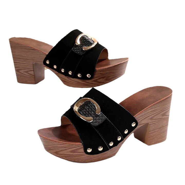 Dame Wedge-sandaler med moderigtige spænde-detalje og stilfuldt trædesign Stilla