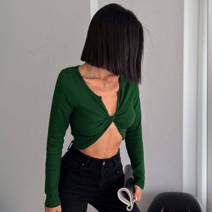 Kvindernes cropped langærmet skjorte med dekorativ snoet design Stilla