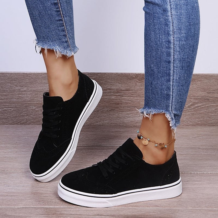 Dame sneakers med luksuriøse rhinestone-detaljer og åndbar overfladestruktur Stilla