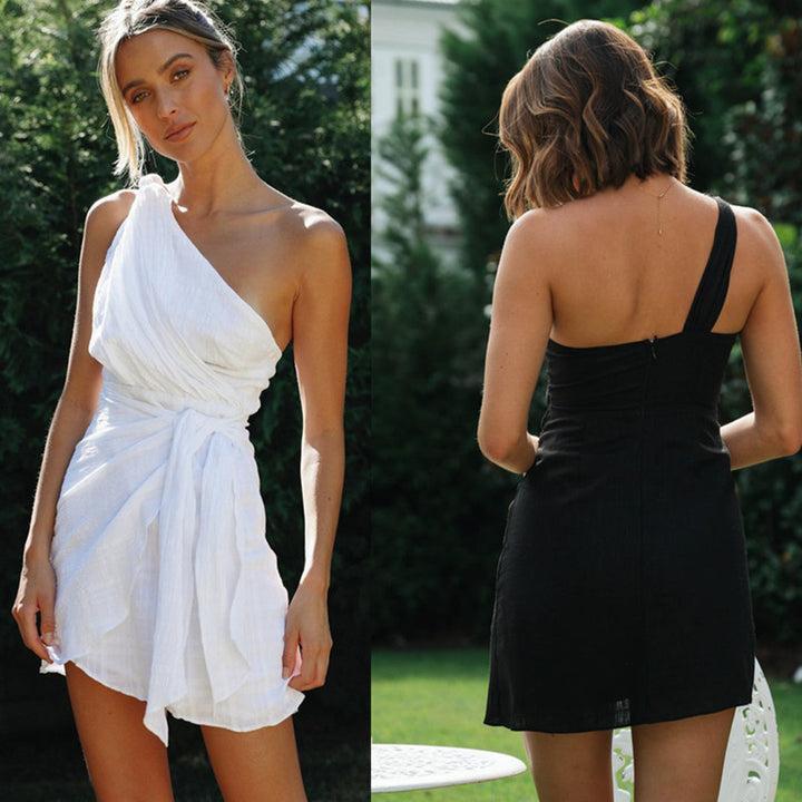Femme One-Shoulder Wrap Mini Kjole med Bindebælte Stilla