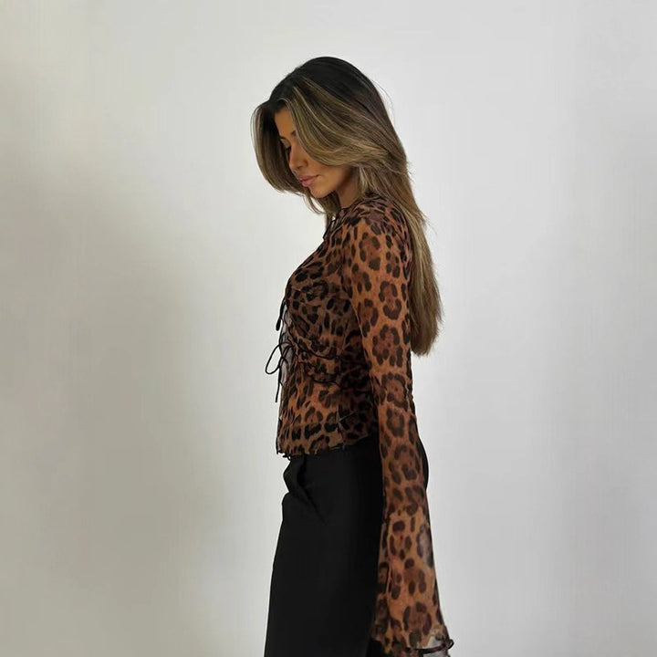 Dame langærmet bluse med leopardprint og bindebånd Stilla