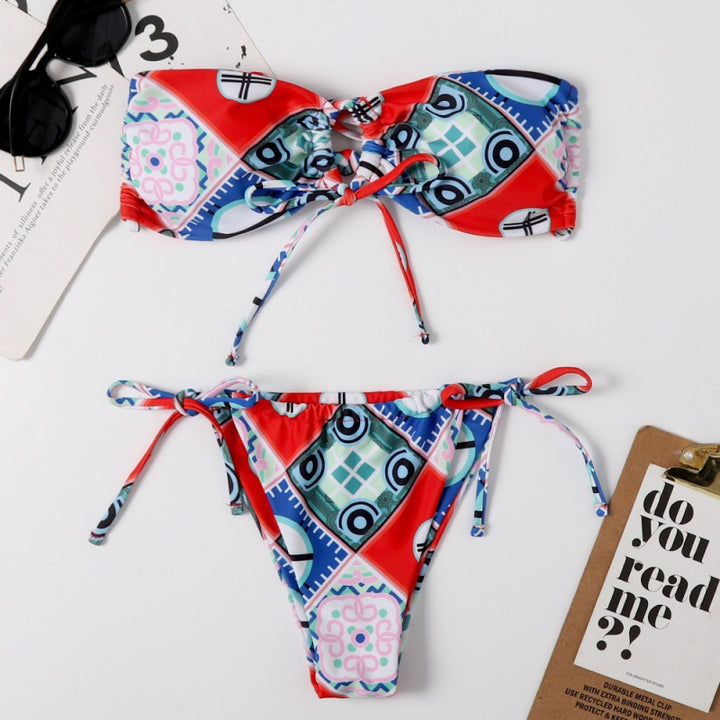 Dame Bandeau-Bikini med spændende mønstermix og justerbare stropper Skovae