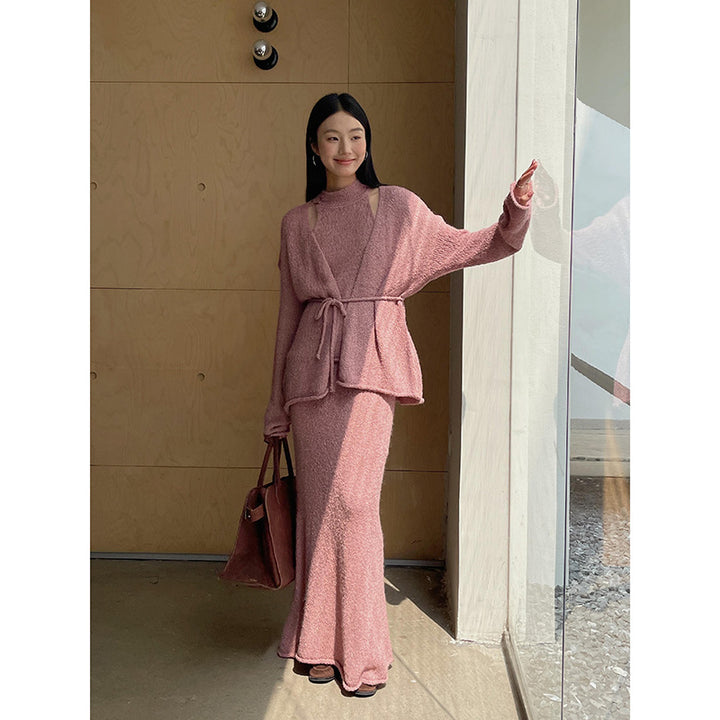 Dame elegant strikket ensemble med åben skulder og relaxed fit Stilla