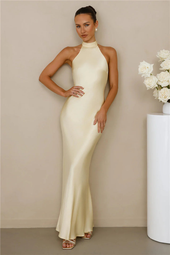 Damer Elegant Satin Maxi Kjole med Høj Krave og Tætsiddende Pasform Skovae