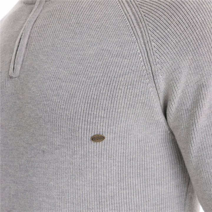 Herre ståkravepullover med elegant struktur og praktisk halvlynlås Stilla