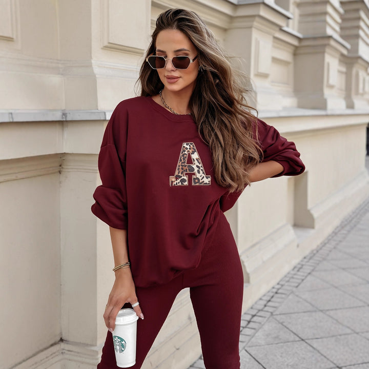 Dame afslappet sweatshirt med stort initial og afslappet pasform Stilla