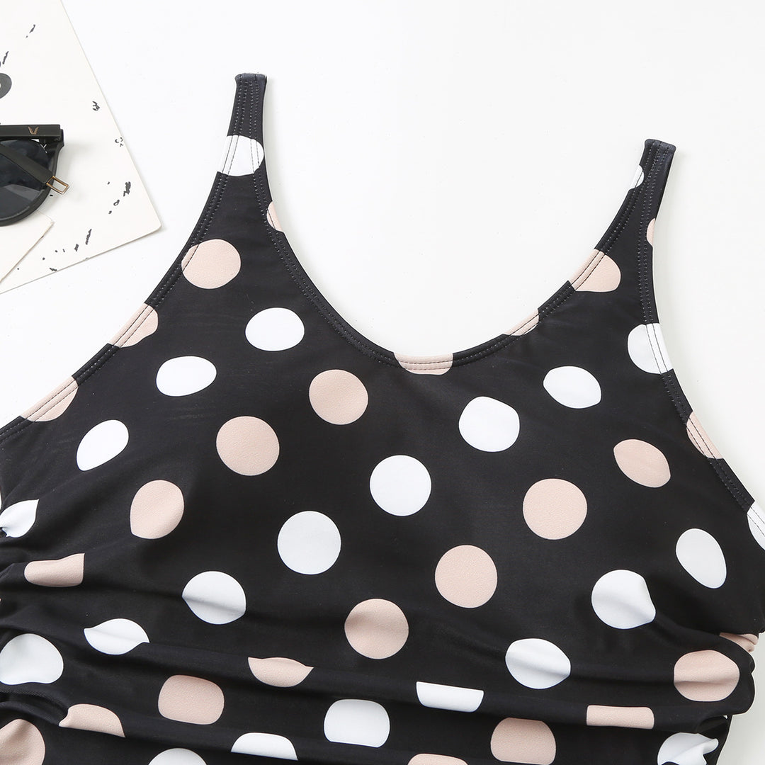 Dame ént-piece badedragt med figursmigrende flæse-design og polka-dots mønster Stilla
