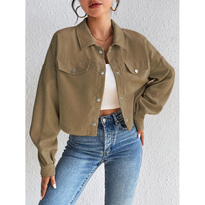 Dame Cordjakke i cropped design Stilla