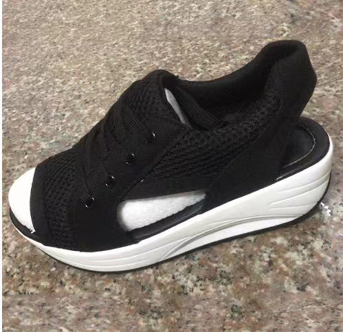 Dame sandaler med moderne snøresystem og luftig mesh-overflade Stilla