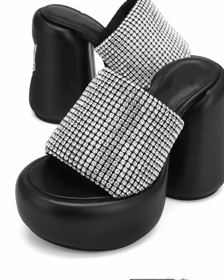 Femme med rhinsten dekorerede plateau-mules Stilla