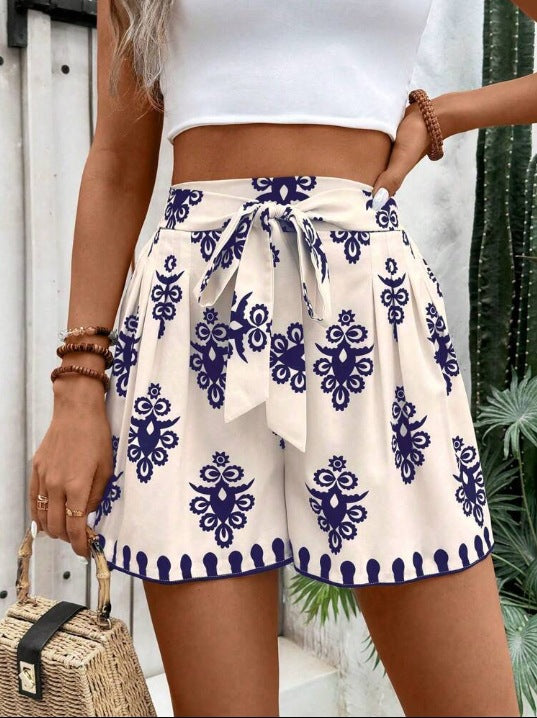 Dame sommerlige chino-shorts med bindebælte Skovae