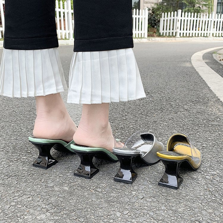 Dame elegante slide-sandaler med glamourøst design og moderigtig blokhæl Stilla