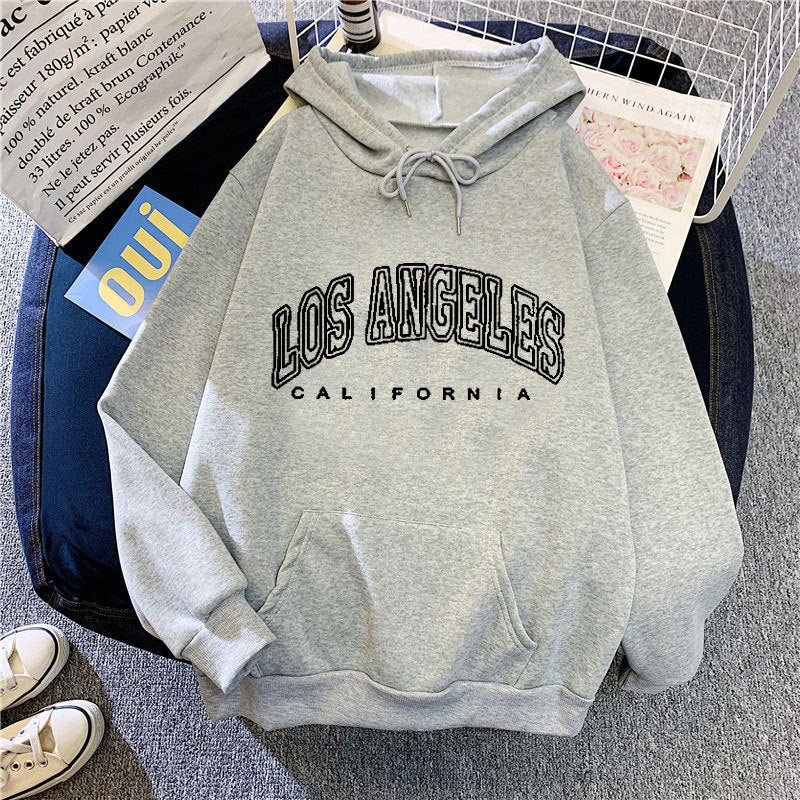 Kvinders hætte sweatshirt med stort Los Angeles tekst Skovae