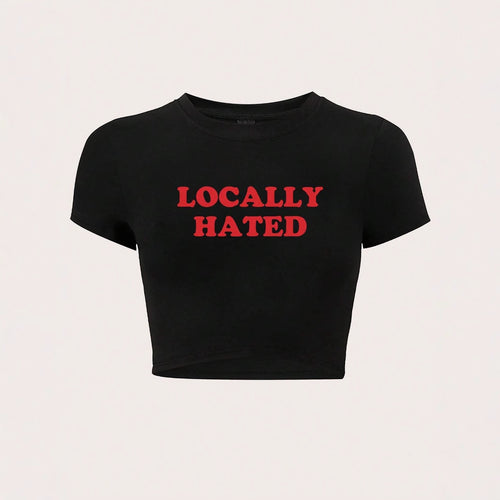 Dame Crop-T-shirt med iøjnefaldende tryk og tætsiddende design Skovae