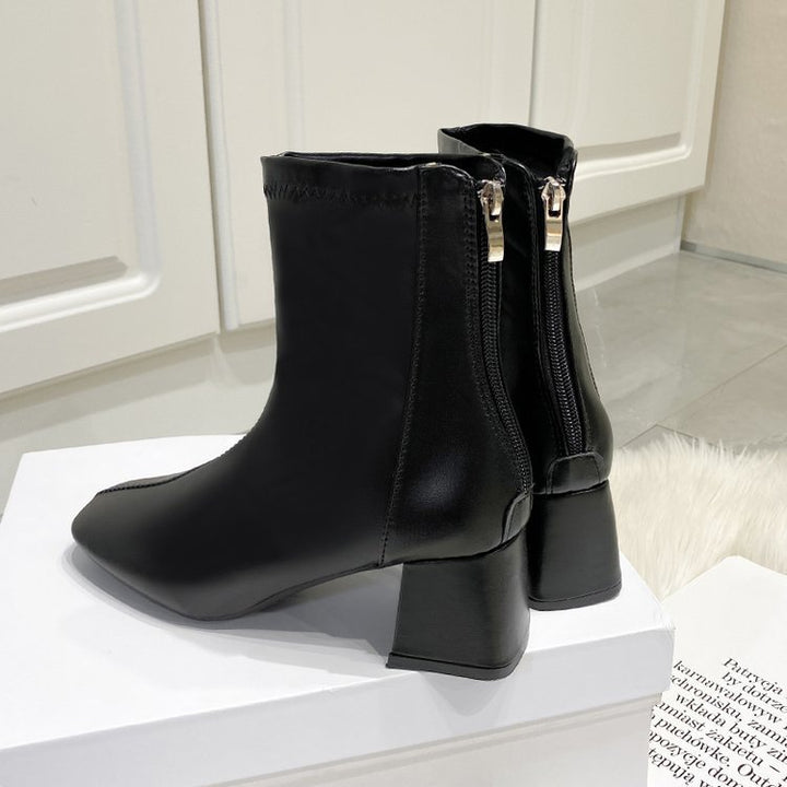 Dame Ankle Boots med spids tåområde og komfortabel blokhæl Stilla