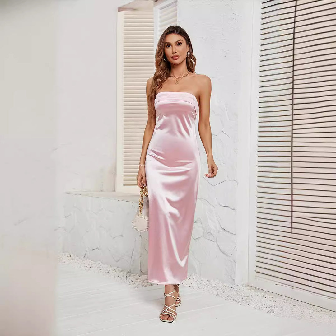 Dame Bodycon Maxikjole med glitrende satin-finish og stropløs design Stilla