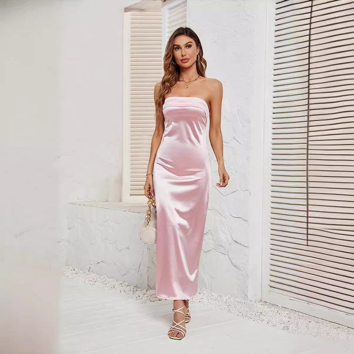 Dame Bodycon Maxikjole med glitrende satin-finish og stropløs design Stilla