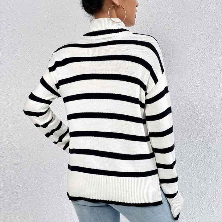 Dame mode rullekrave sweater med brede blokstriber og afslappet snit Stilla