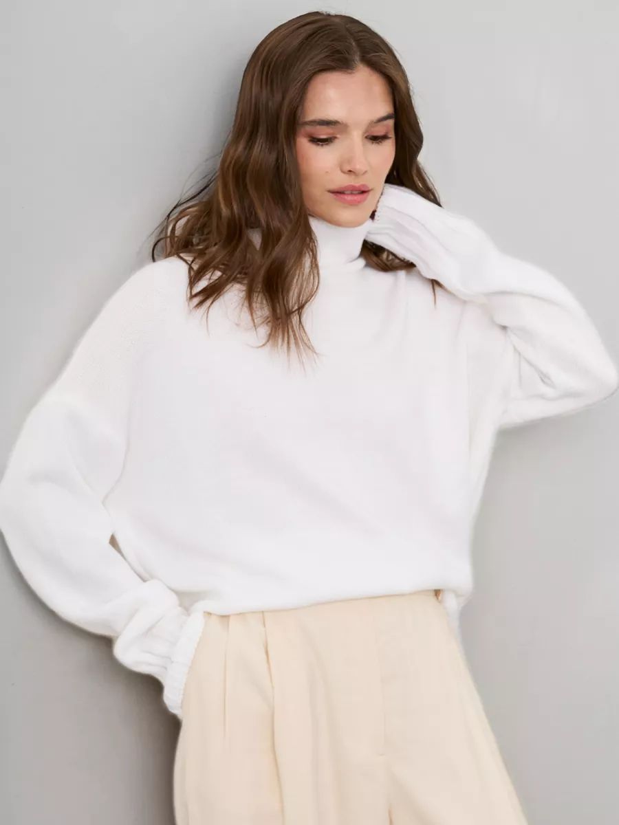 Dame Oversized Strikpullover med høj krave og sidelæringer Stilla