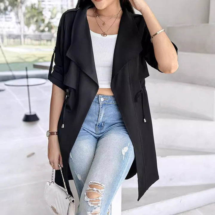 Dame afslappet trenchcoat med fashionable oversized ærmer Stilla