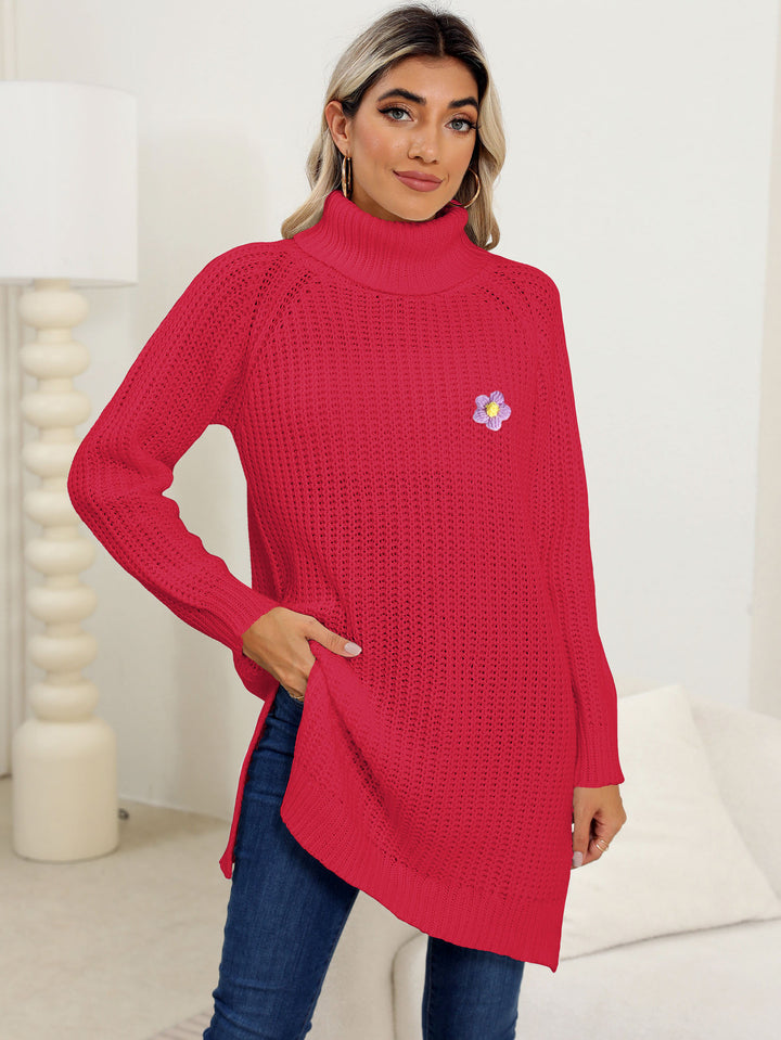 Dame strikpullover med højhalset krave og blomstret broderi-design Stilla